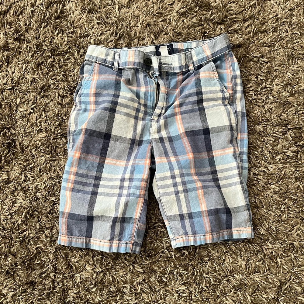 Children’s Place Size 12 Stylish pastel Plaid Short, Good condition